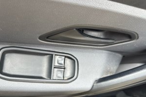 DACIA DUSTER 1.5DCI 4X4 DIESEL - 2020год / 142803km 19