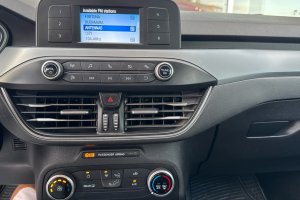 FORD FOCUS 1.5 PETROL - 2019год / 134809km 15