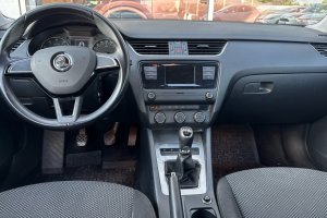 SKODA OCTAVIA 1.2T PETROL - 2015год / 84658km 10
