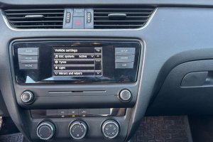 SKODA OCTAVIA 1.2T PETROL - 2015год / 84658km 19