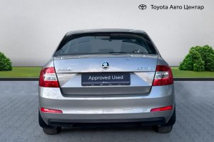 SKODA OCTAVIA 1.2T PETROL - 2015год / 84658km 6
