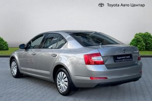 SKODA OCTAVIA 1.2T PETROL - 2015год / 84658km 7
