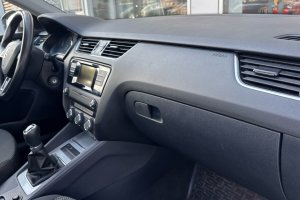 SKODA OCTAVIA 1.2T PETROL - 2015год / 84658km 8