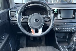 KIA SPORTAGE 1.6 PETROL - 2019год / 67344km 11