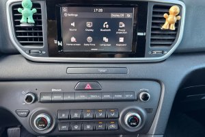 KIA SPORTAGE 1.6 PETROL - 2019год / 67344km 18