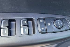 KIA SPORTAGE 1.6 PETROL - 2019год / 67344km 23