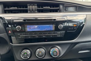 TOYOTA COROLLA 1.4 DIESEL - 2014год / 172365km 15