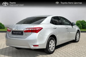 TOYOTA COROLLA 1.4 DIESEL - 2014год / 172365km 5