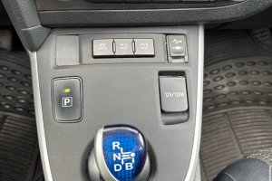 TOYOTA AURIS 1.8 HYBRID A/T - 2014год / 128800km 16
