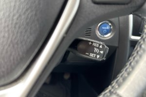 TOYOTA AURIS 1.8 HYBRID A/T - 2014год / 128800km 24