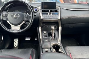LEXUS NH 300H 2.5 HYBRID F-SPORT - 2017год / 121720km 10
