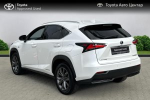 LEXUS NH 300H 2.5 HYBRID F-SPORT - 2017год / 121720km 7