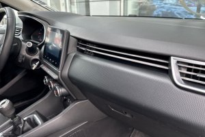 RENAULT CLIO 1.0TCE PETROL - 2020/2021год / 122661km 9