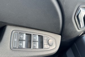 RENAULT CLIO 1.0TCE PETROL - 2020/2021год / 59385km 19