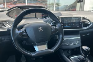 PEUGEOT 308 1.2T PETROL - 2021год / 125452km 11
