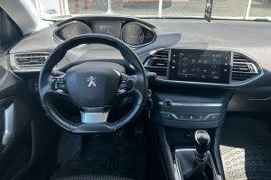 PEUGEOT 308 1.2T PETROL - 2021год / 125452km 13