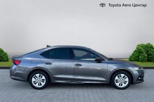 SKODA OCTAVIA 2.0TDI DIESEL - 2023год / 106739km 3