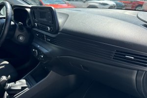 HYUNDAI I20 1.2 PETROL - 2020год / 96786km 9