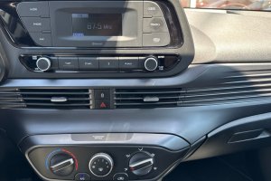 HYUNDAI I20 1.2 PETROL - 2020год / 96786km 15