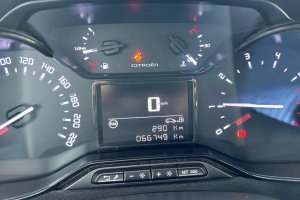 CITROEN C3 1.2 PETROL - 2022год / 66746km 14