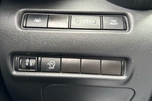 NISSAN JUKE 1.0T PETROL - 2021год / 48700km 24