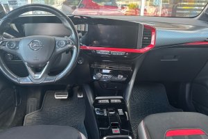 OPEL MOKKA 1.2T BI-TONE PETROL - 2022год / 73342km 10