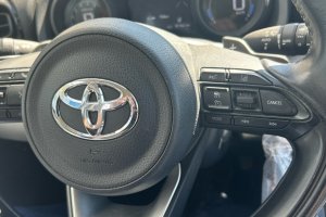 TOYOTA YARIS CROSS 1.5 PETROL A/T - 2022год / 79000km 19