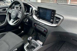 KIA CEED 1.0T PETROL - 2021год / 74644km 9