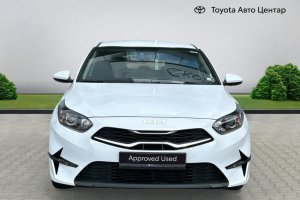 KIA CEED 1.0T PETROL - 2021год / 74644km 1