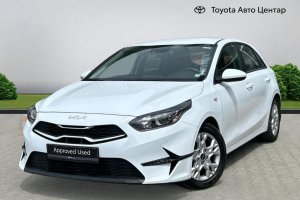 KIA CEED 1.0T PETROL - 2021год / 74644km 2