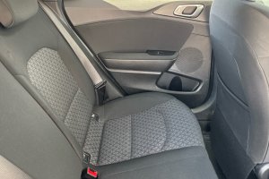 KIA CEED 1.0T PETROL - 2022год / 71397km 24