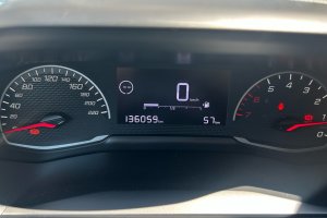 PEUGEOT 2008 1.5HDI DIESEL - 2022год / 136059km 14