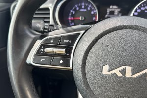 KIA CEED 1.0T PETROL SW - 2021год / 144915km 23