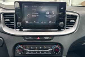 KIA CEED 1.0T PETROL SW - 2021год / 137045km 15