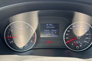 KIA SPORTAGE 1.6T PETROL - 2019год / 69735km 14