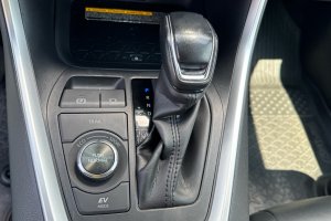 TOYOTA RAV4 2.5 HYBRID CVT STYLE - 2021год / 77901km 19