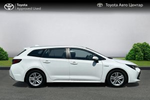 TOYOTA COROLLA TS 1.8 HYBRID - 2021год / 42868km 3