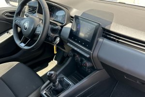 RENAULT CLIO 1.0TCE PETROL - 2021год / 21666km 9