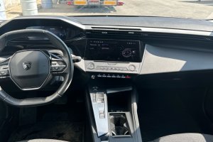 PEUGEOT 308 SW 1.2T PETROL - 2022год / 60486km 10