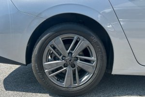 PEUGEOT 308 SW 1.2T PETROL - 2022год / 60486km 18