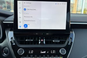 TOYOTA COROLLA 1.8 HYBRID EXECTUTIVE - 2023год / 44074km 17
