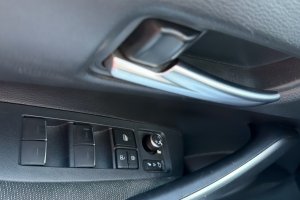 TOYOTA COROLLA 1.8 HYBRID EXECTUTIVE - 2023год / 44074km 25