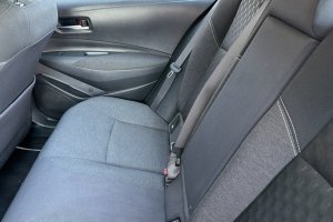 TOYOTA COROLLA 1.8 HYBRID EXECTUTIVE - 2023год / 44074km 27