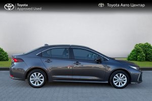 TOYOTA COROLLA 1.8 HYBRID EXECTUTIVE - 2023год / 44074km 3