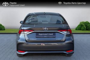 TOYOTA COROLLA 1.8 HYBRID EXECTUTIVE - 2023год / 44074km 6