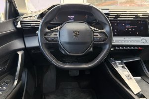PEUGEOT 308 SW 1.2T PETROL - 2022год / 139204km 11