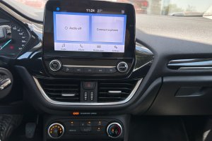 FORD FIESTA 1.1 PETROL - 2019год / 120249km 15