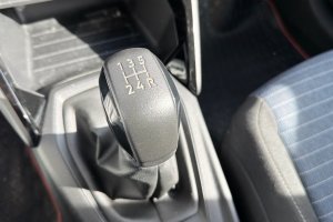 PEUGEOT 208 1.2 PETROL - 2021год / 60257km 18