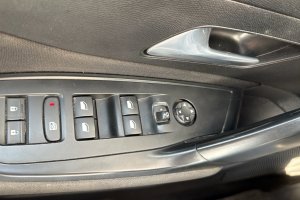 PEUGEOT 308 1.2T PETROL - 2022год / 156114km 22