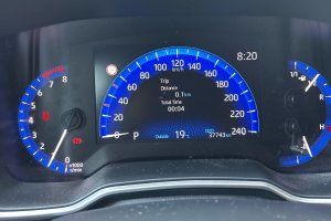 TOYOTA COROLLA 1.5 CVT PETROL EXECUTIVE - 2022год / 37743km 14